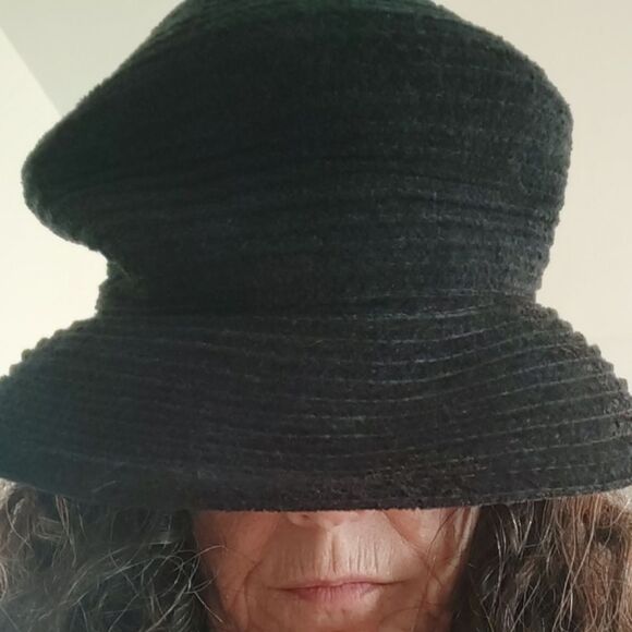 Vintage Lord & Taylor EUC/NWOT Black Hat main image 9